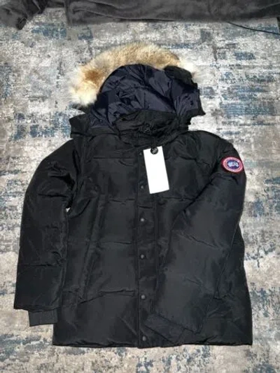 Pre-owned Canada Goose Wyndham Parka Size Medium In Black