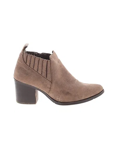 Pre-owned Candies Candie's Ankle Boots In Tan
