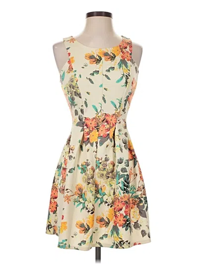 Pre-owned Candies Candie's Casual Dress In Ivory