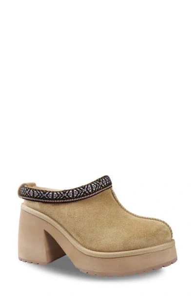 Candies Candie's Leora Platform Clog In Sand Suede