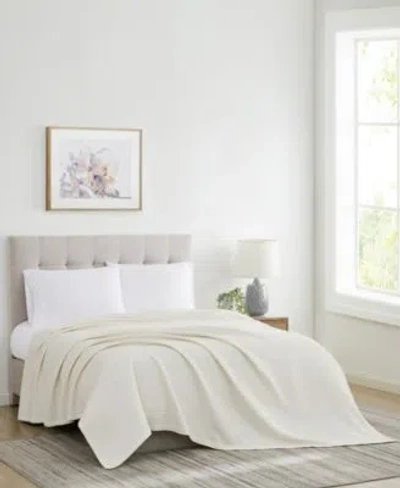 Cannon Heritage Waffle Knit Blankets In White