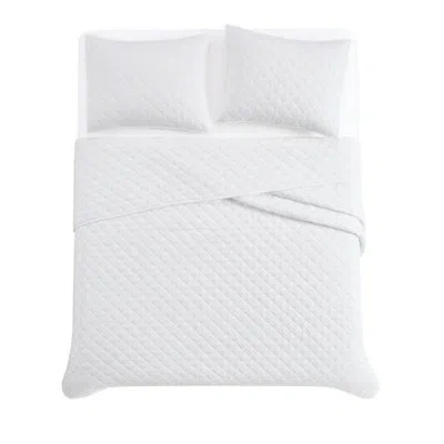 Cannon Solid Oversized Percale 3 Piece Quilt Set In White