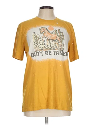 Pre-owned Canvas Short Sleeve T-shirt In Gold