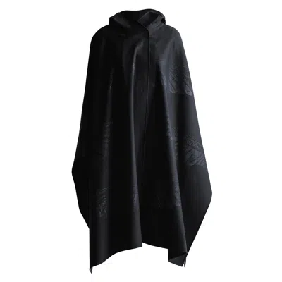 Cape De Coeur Women's The Poet - Wings Black - Weatherproof - Cape In Black