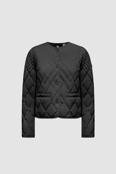 Cape Horn Puesto Quilted Puffer Jacket In Black