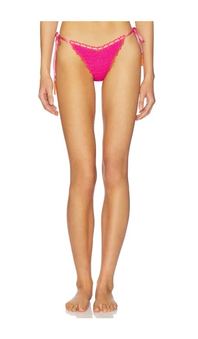Capittana Trinidad Flower Bottom In Pink