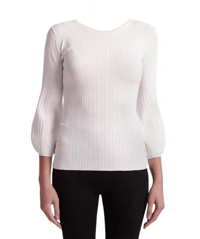 Capsule 121 Guide Top In White