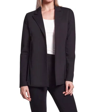 Capsule121 Extreme Blazer In Black