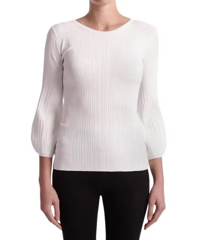 Capsule121 Guide Top In White