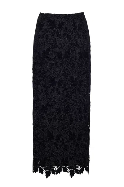 Cara Cara New York Sienna Skirt In Black Velvet Lace