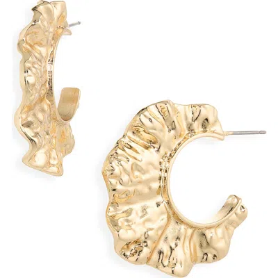 Cara Ruffle Texture Hoop Earrings In Gold
