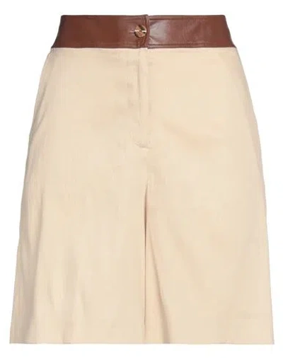 Caractere Caractère Woman Shorts & Bermuda Shorts Beige Size 6 Linen, Viscose, Elastane