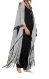 CARAVANA YUN CAAX FRINGED CAPE IN SILVER