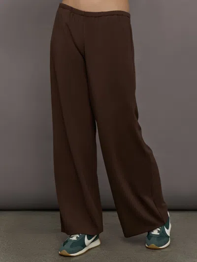 Carbon38 Pull On Pant In Scuba In Brown