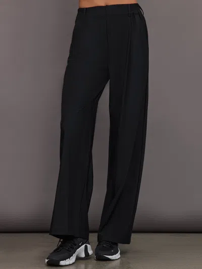 Carbon38 Stretch Woven Pant In Black
