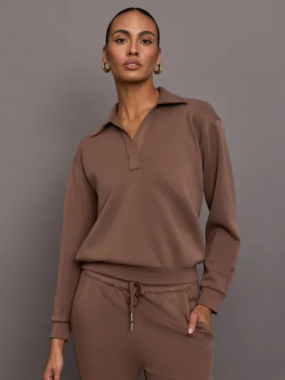 Carbon38 Sueded Fleece Logo Sweatshirt In Toffee