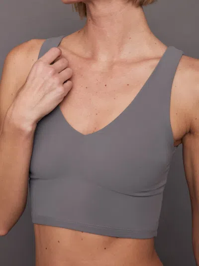 Carbon38 V-neck Longline Bra In Melt In Steel Grey
