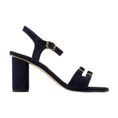 Carel Angelica Sandal In Multi