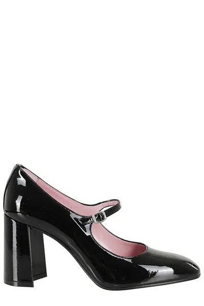 Carel Sacha Pumps In Black