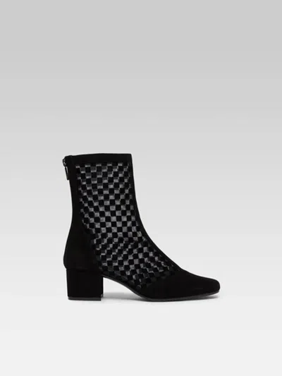 Carel Mesh-panel Ankle Boots In Black