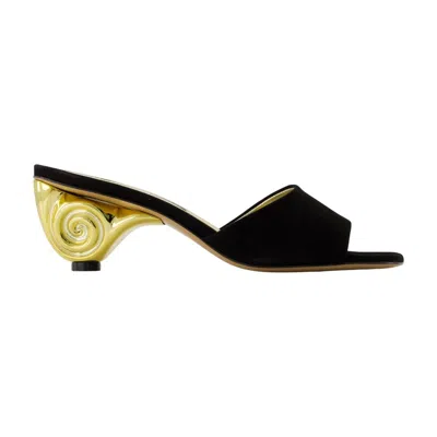 Carel Naiade Flat In Black