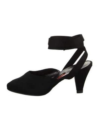 Pre-owned Carel Paris D'orsay Pumps In Black
