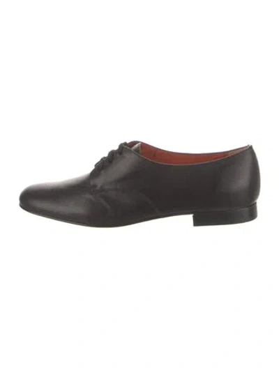 Pre-owned Carel Paris Leather Oxfords In Black