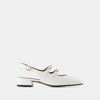 Carel Paris Peche Pumps In White
