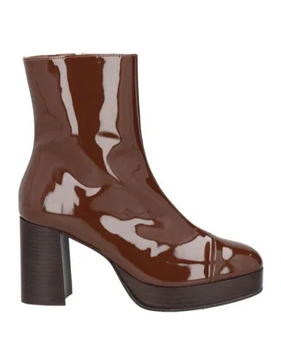 Carel Paris Woman Ankle Boots Camel Size 7 Leather In Beige
