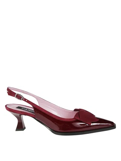 Carel Pointed Toe Slingback Shoes With Bow Detail In Burgundy