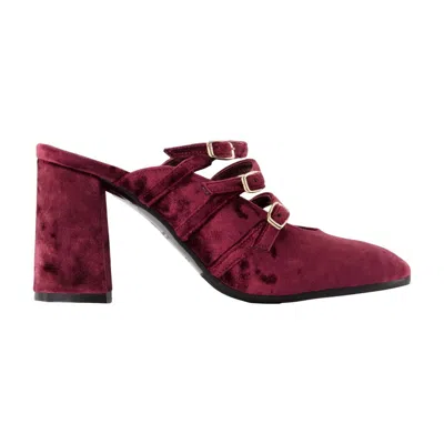 Carel Velvet Block Heel Pump In Red