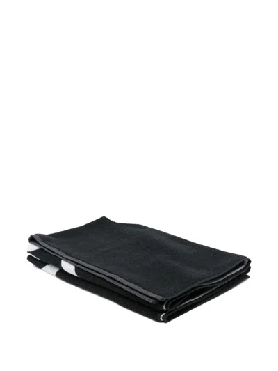 Carhartt Cloud Heart Beach Towel In Black