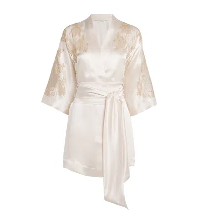 Carine Gilson Silk Lace-trim Short Kimono Robe In White