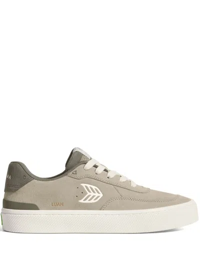 Cariuma Luan Pro Trainers In Plaza Taupe/ivory