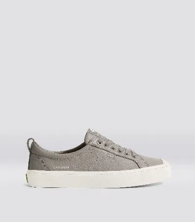 Cariuma Oca Low Grey Premium Leather Sneaker Men