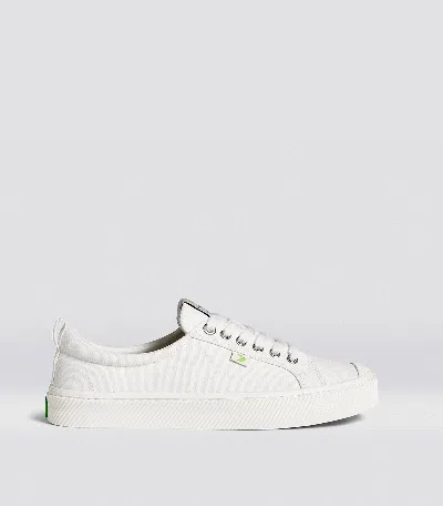 CARIUMA OCA LOW OFF-WHITE CANVAS SNEAKER WOMEN