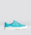Cariuma Oca Low Washed Blue Canvas Contrast Thread Sneaker In Capri