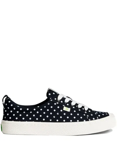 Cariuma Oca Low Polka-dot Print Sneaker In Black
