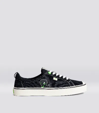 Cariuma Oca Low Razer Black Canvas Trainer Men In Low Black