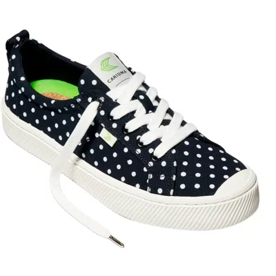 Cariuma Oca Low Sneaker Women Black Polka Dot Canvas Lifestyle Shoes Gal2115