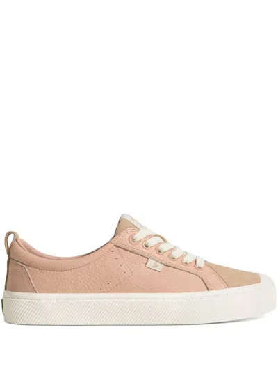 CARIUMA OCA LOW-TOP SUEDE SNEAKERS