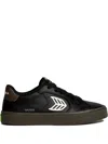Cariuma Salvas Logo-leaf Sneakers In Black
