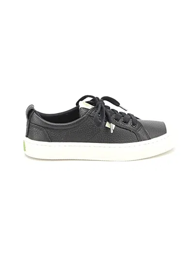 Pre-owned Cariuma Sneakers In Black