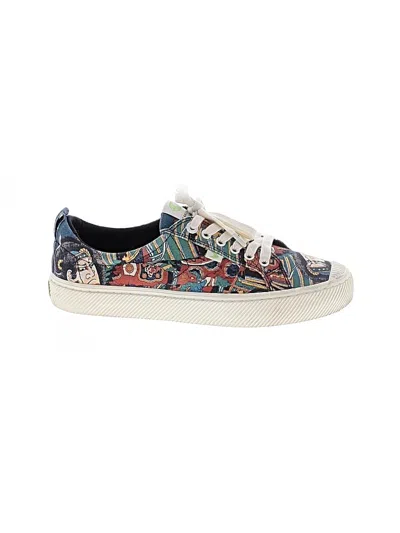 Pre-owned Cariuma Sneakers In Blue