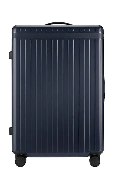 Carl Friedrik The Large Check-in Suitcase In Blue