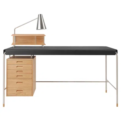 Pre-owned Carl Hansen & Søn Arne Jacobsen 'aj52' Desk With Lamp In Oiled Oak & Leather For Carl Hansen & Son In Brown