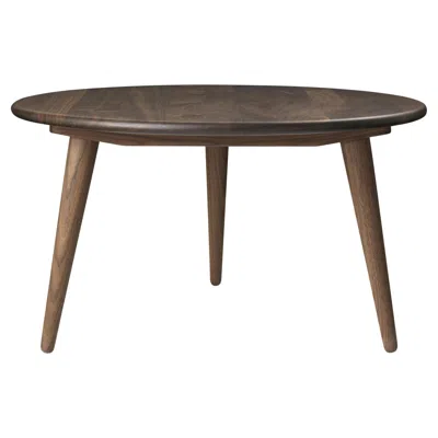 Pre-owned Carl Hansen & Søn Hans J. Wegner Ch008 Coffee Table Ø78 Cm X H44 Cm Walnut Lacquer For Carl Hansen In Brown