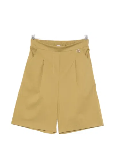 Carla G. Pleat-detail Shorts In Green