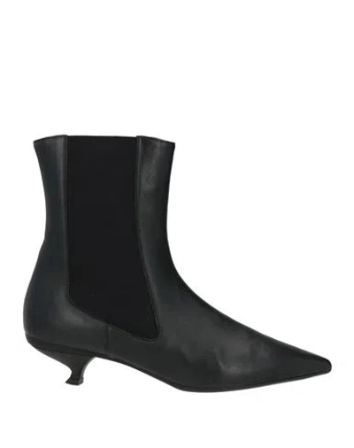 Carla G. Woman Ankle Boots Black Size 7 Leather