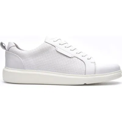 Carlos Santana Jackson Sneaker In White